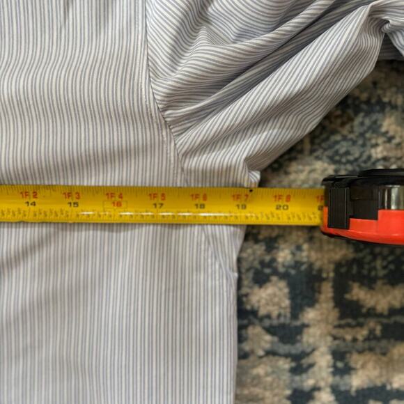 Lululemon New Venture Classic-Fit Long-Sleeve Shirt - Picture 10 of 12